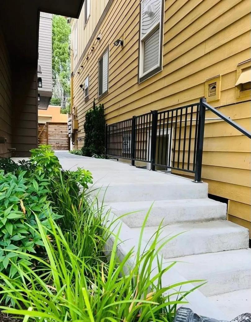 Ferienwohnung Luxe: Modern Retreat In The City Seattle Exterior foto